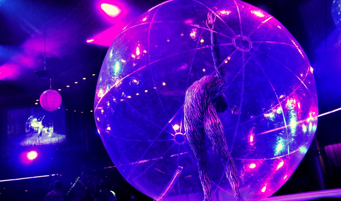 danse contorsion dans la bulle